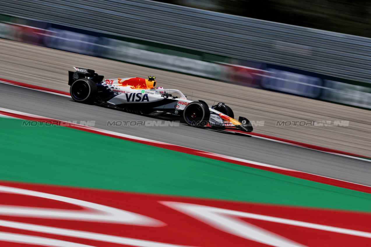 GP SPAGNA, Liam Lawson (NZL) Racing Bulls VCARB 02.

30.05.2025 Formula 1 World Championship, Rd 9, Spanish Grand Prix, Barcelona, Spain, Practice Day.

- www.xpbimages.com, EMail: requests@xpbimages.com © Copyright: Charniaux / XPB Images