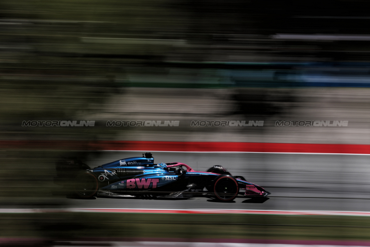 GP SPAGNA, Pierre Gasly (FRA) Alpine F1 Team A525.

30.05.2025 Formula 1 World Championship, Rd 9, Spanish Grand Prix, Barcelona, Spain, Practice Day.

- www.xpbimages.com, EMail: requests@xpbimages.com © Copyright: Charniaux / XPB Images