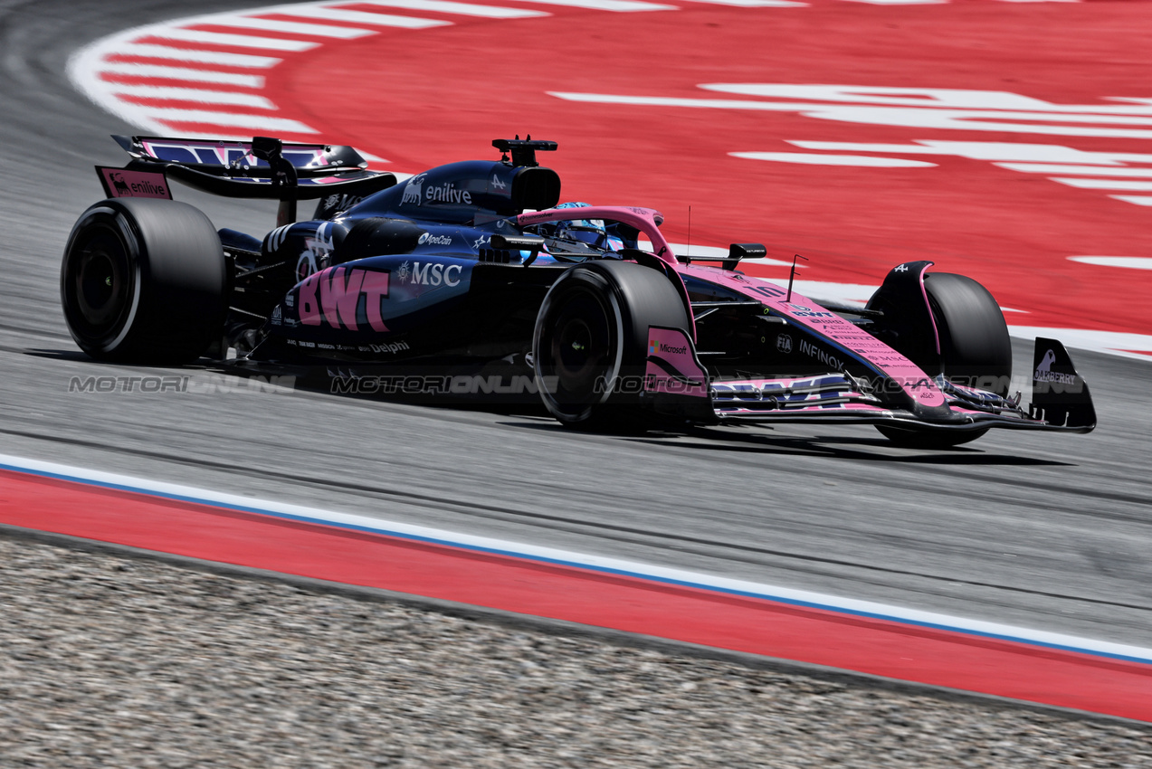 GP SPAGNA, Pierre Gasly (FRA) Alpine F1 Team A525.

30.05.2025 Formula 1 World Championship, Rd 9, Spanish Grand Prix, Barcelona, Spain, Practice Day.

- www.xpbimages.com, EMail: requests@xpbimages.com © Copyright: Charniaux / XPB Images