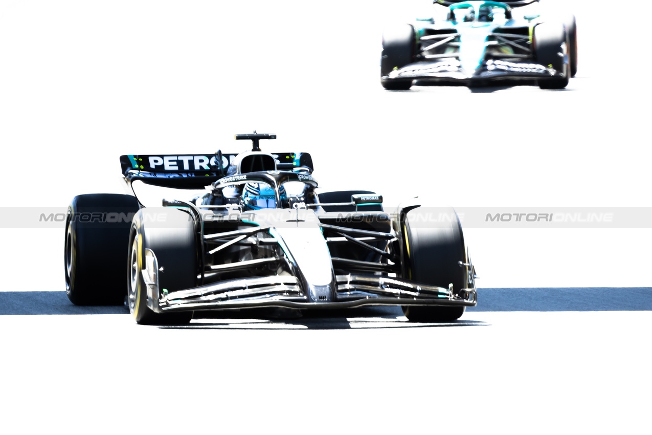 GP SPAGNA, George Russell (GBR) Mercedes AMG F1 W16.

30.05.2025 Formula 1 World Championship, Rd 9, Spanish Grand Prix, Barcelona, Spain, Practice Day.

- www.xpbimages.com, EMail: requests@xpbimages.com © Copyright: Bearne / XPB Images