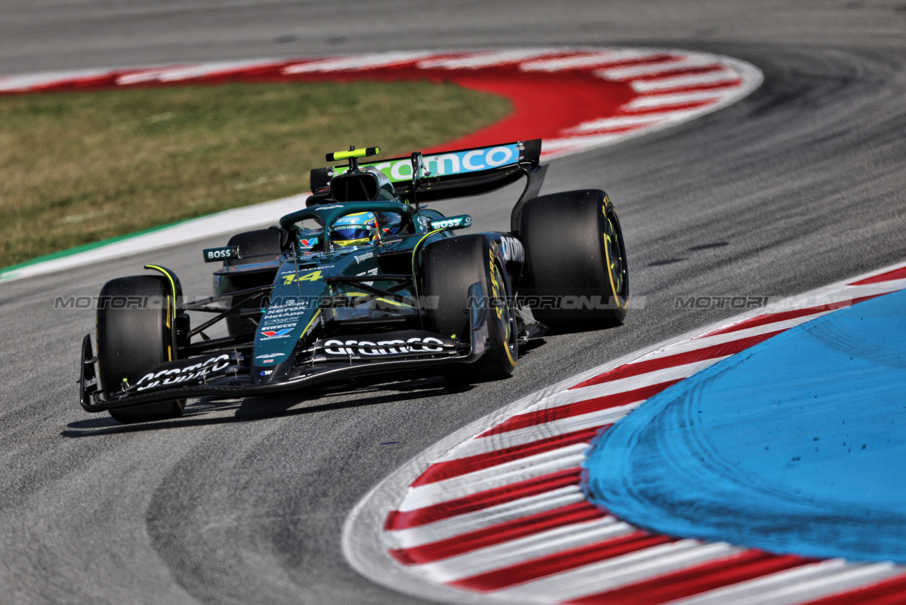GP SPAGNA, Fernando Alonso (ESP) Aston Martin F1 Team AMR25.

30.05.2025 Formula 1 World Championship, Rd 9, Spanish Grand Prix, Barcelona, Spain, Practice Day.

 - www.xpbimages.com, EMail: requests@xpbimages.com © Copyright: Rew / XPB Images