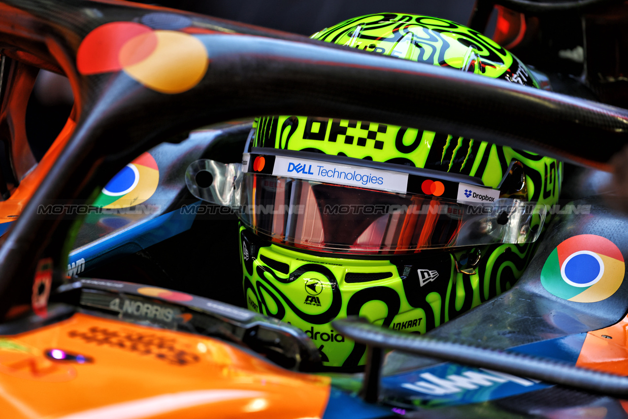 GP SPAGNA, Lando Norris (GBR) McLaren MCL39.

30.05.2025 Formula 1 World Championship, Rd 9, Spanish Grand Prix, Barcelona, Spain, Practice Day.

- www.xpbimages.com, EMail: requests@xpbimages.com © Copyright: Batchelor / XPB Images