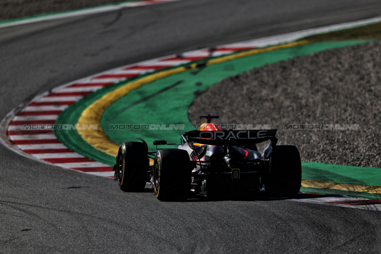 GP SPAGNA, Max Verstappen (NLD) Red Bull Racing RB21.

30.05.2025 Formula 1 World Championship, Rd 9, Spanish Grand Prix, Barcelona, Spain, Practice Day.

- www.xpbimages.com, EMail: requests@xpbimages.com © Copyright: Charniaux / XPB Images