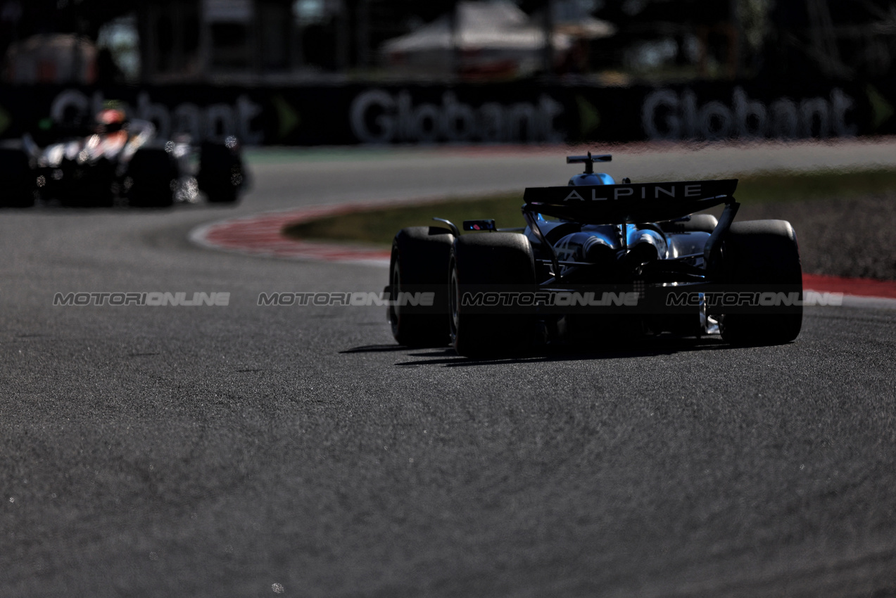 GP SPAGNA, Pierre Gasly (FRA) Alpine F1 Team A525.

30.05.2025 Formula 1 World Championship, Rd 9, Spanish Grand Prix, Barcelona, Spain, Practice Day.

 - www.xpbimages.com, EMail: requests@xpbimages.com © Copyright: Rew / XPB Images