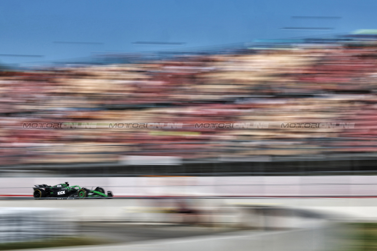 GP SPAGNA, Nico Hulkenberg (GER) Sauber C45.

30.05.2025 Formula 1 World Championship, Rd 9, Spanish Grand Prix, Barcelona, Spain, Practice Day.

 - www.xpbimages.com, EMail: requests@xpbimages.com © Copyright: Rew / XPB Images