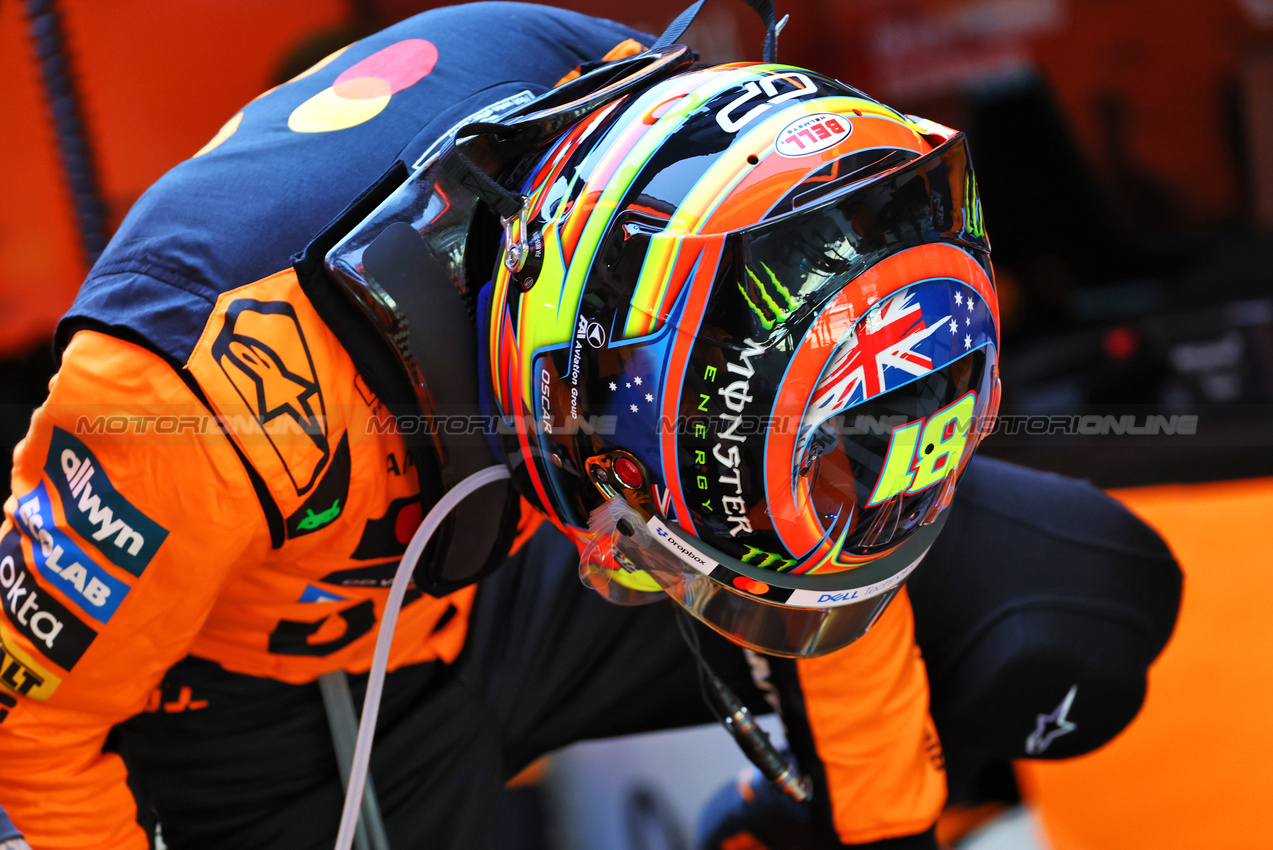 GP SPAGNA, Oscar Piastri (AUS) McLaren MCL39.

30.05.2025 Formula 1 World Championship, Rd 9, Spanish Grand Prix, Barcelona, Spain, Practice Day.

- www.xpbimages.com, EMail: requests@xpbimages.com © Copyright: Batchelor / XPB Images