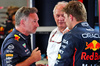 GP SPAGNA, (L to R): Christian Horner (GBR) Red Bull Racing Team Principal with Dr Helmut Marko (AUT) Red Bull Motorsport Consultant e Max Verstappen (NLD) Red Bull Racing.

30.05.2025 Formula 1 World Championship, Rd 9, Spanish Grand Prix, Barcelona, Spain, Practice Day.

- www.xpbimages.com, EMail: requests@xpbimages.com © Copyright: Batchelor / XPB Images