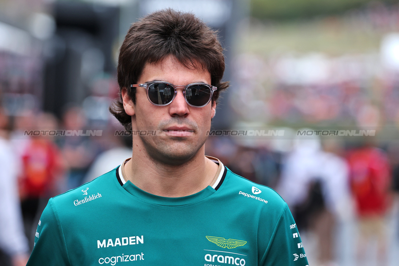 GP UNGHERIA, Lance Stroll (CDN) Aston Martin F1 Team.

03.08.2025. Formula 1 World Championship, Rd 14, Hungarian Grand Prix, Budapest, Hungary, Gara Day.

- www.xpbimages.com, EMail: requests@xpbimages.com © Copyright: Moy / XPB Images