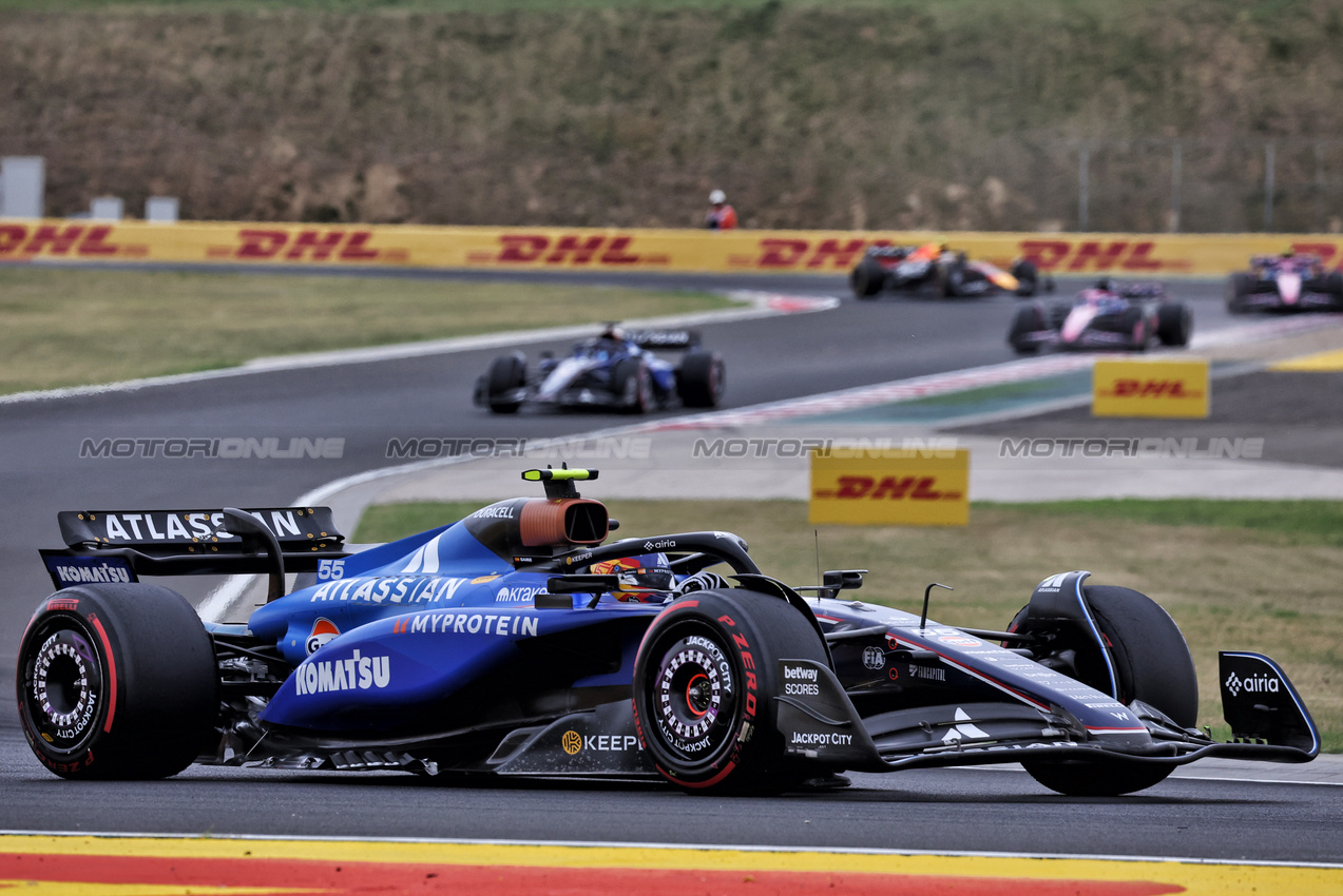 GP UNGHERIA, Carlos Sainz (ESP) Atlassian Williams Racing FW47.

03.08.2025. Formula 1 World Championship, Rd 14, Hungarian Grand Prix, Budapest, Hungary, Gara Day.

- www.xpbimages.com, EMail: requests@xpbimages.com © Copyright: Bearne / XPB Images