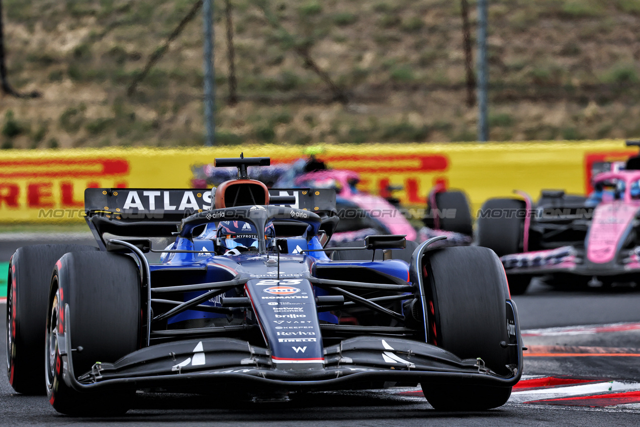 GP UNGHERIA, Alexander Albon (THA) Atlassian Williams Racing FW47.

03.08.2025. Formula 1 World Championship, Rd 14, Hungarian Grand Prix, Budapest, Hungary, Gara Day.

- www.xpbimages.com, EMail: requests@xpbimages.com © Copyright: Batchelor / XPB Images