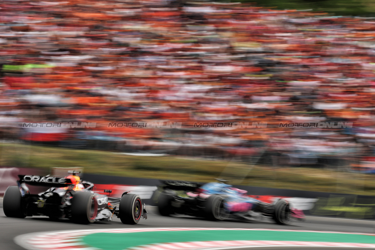 GP UNGHERIA, Max Verstappen (NLD) Red Bull Racing RB21.

03.08.2025. Formula 1 World Championship, Rd 14, Hungarian Grand Prix, Budapest, Hungary, Gara Day.

- www.xpbimages.com, EMail: requests@xpbimages.com © Copyright: Moy / XPB Images