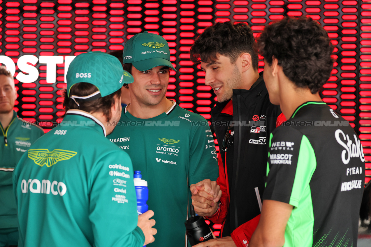 GP UNGHERIA, (L to R): Fernando Alonso (ESP) Aston Martin F1 Team with Lance Stroll (CDN) Aston Martin F1 Team; Esteban Ocon (FRA) Haas F1 Team; e Gabriel Bortoleto (BRA) Sauber, on the drivers' parade.

03.08.2025. Formula 1 World Championship, Rd 14, Hungarian Grand Prix, Budapest, Hungary, Gara Day.

- www.xpbimages.com, EMail: requests@xpbimages.com © Copyright: Moy / XPB Images