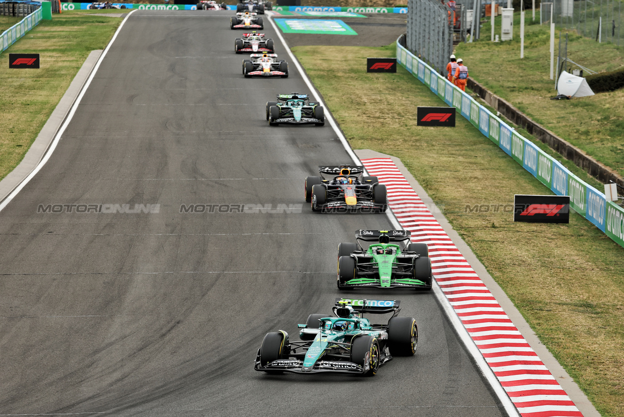 GP UNGHERIA, Fernando Alonso (ESP) Aston Martin F1 Team AMR25.

03.08.2025. Formula 1 World Championship, Rd 14, Hungarian Grand Prix, Budapest, Hungary, Gara Day.

- www.xpbimages.com, EMail: requests@xpbimages.com © Copyright: Moy / XPB Images