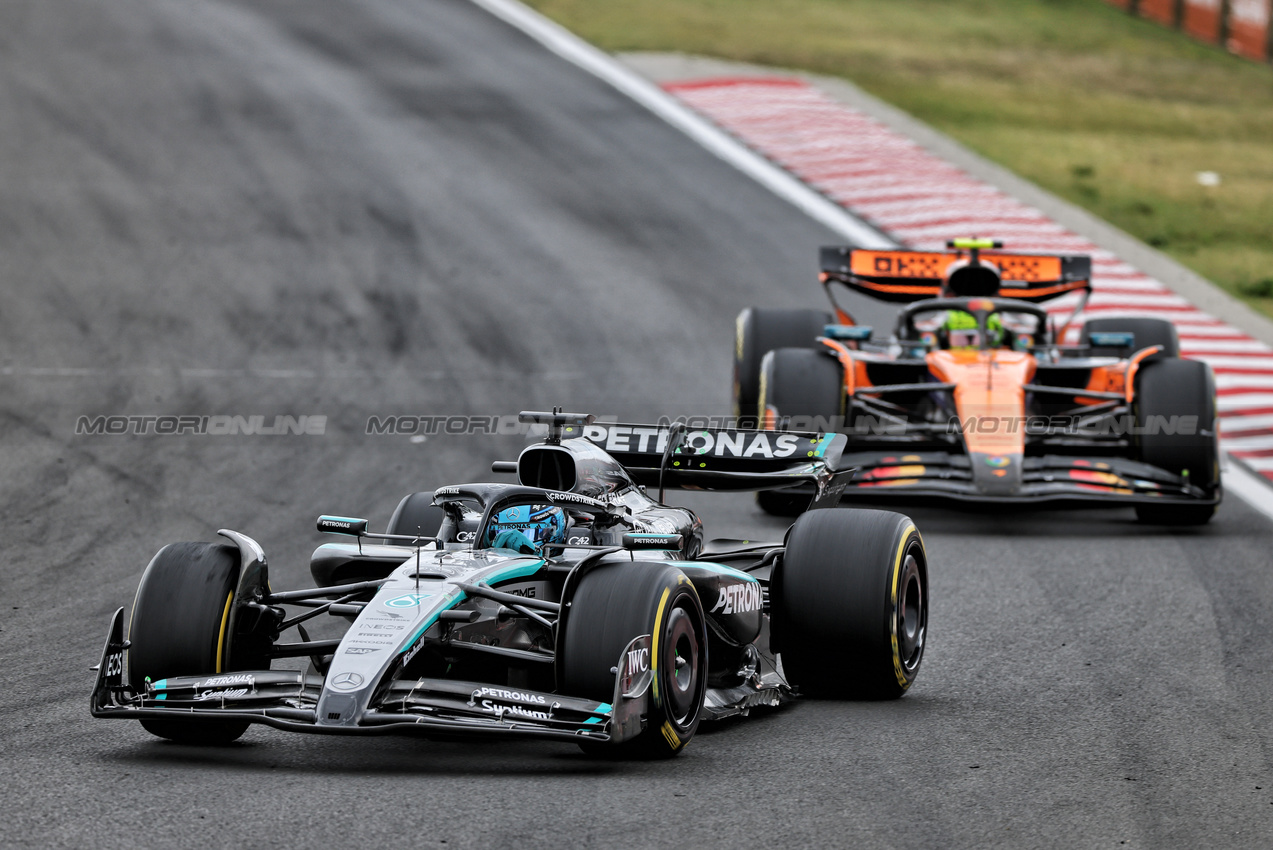 GP UNGHERIA, George Russell (GBR) Mercedes AMG F1 W16.

03.08.2025. Formula 1 World Championship, Rd 14, Hungarian Grand Prix, Budapest, Hungary, Gara Day.

- www.xpbimages.com, EMail: requests@xpbimages.com © Copyright: Charniaux / XPB Images