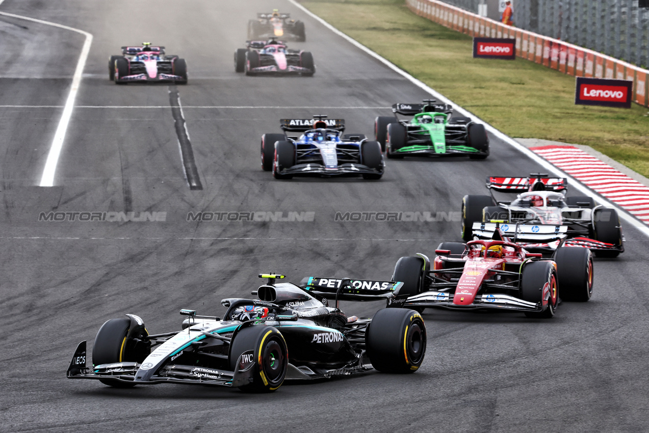 GP UNGHERIA, Andrea Kimi Antonelli (ITA) Mercedes AMG F1 W16.

03.08.2025. Formula 1 World Championship, Rd 14, Hungarian Grand Prix, Budapest, Hungary, Gara Day.

- www.xpbimages.com, EMail: requests@xpbimages.com © Copyright: Charniaux / XPB Images