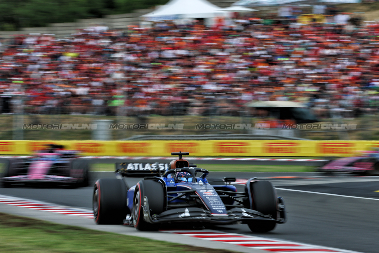 GP UNGHERIA, Alexander Albon (THA) Atlassian Williams Racing FW47.

03.08.2025. Formula 1 World Championship, Rd 14, Hungarian Grand Prix, Budapest, Hungary, Gara Day.

- www.xpbimages.com, EMail: requests@xpbimages.com © Copyright: Batchelor / XPB Images