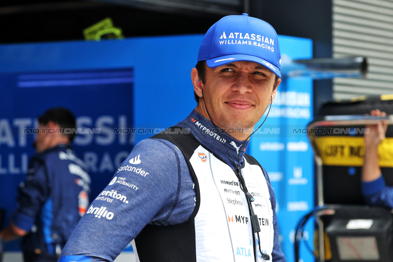 GP UNGHERIA, Alexander Albon (THA) Atlassian Williams Racing.

03.08.2025. Formula 1 World Championship, Rd 14, Hungarian Grand Prix, Budapest, Hungary, Gara Day.

- www.xpbimages.com, EMail: requests@xpbimages.com © Copyright: Bearne / XPB Images