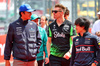 GP UNGHERIA, (L to R): Alexander Albon (THA) Atlassian Williams Racing with Nico Hulkenberg (GER) Sauber e Yuki Tsunoda (JPN) Red Bull Racing on the drivers' parade.

03.08.2025. Formula 1 World Championship, Rd 14, Hungarian Grand Prix, Budapest, Hungary, Gara Day.

- www.xpbimages.com, EMail: requests@xpbimages.com © Copyright: Batchelor / XPB Images