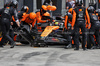 GP UNGHERIA, Oscar Piastri (AUS) McLaren MCL39 makes a pit stop.

03.08.2025. Formula 1 World Championship, Rd 14, Hungarian Grand Prix, Budapest, Hungary, Gara Day.

- www.xpbimages.com, EMail: requests@xpbimages.com © Copyright: Bearne / XPB Images