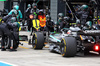 GP UNGHERIA, Yuki Tsunoda (JPN) Red Bull Racing RB21 makes a pit stop.

03.08.2025. Formula 1 World Championship, Rd 14, Hungarian Grand Prix, Budapest, Hungary, Gara Day.

- www.xpbimages.com, EMail: requests@xpbimages.com © Copyright: Bearne / XPB Images