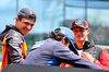 GP UNGHERIA, (L to R): Lando Norris (GBR) McLaren with Carlos Sainz (ESP) Atlassian Williams Racing e Oliver Bearman (GBR) Haas F1 Team on the drivers' parade.

03.08.2025. Formula 1 World Championship, Rd 14, Hungarian Grand Prix, Budapest, Hungary, Gara Day.

- www.xpbimages.com, EMail: requests@xpbimages.com © Copyright: Batchelor / XPB Images