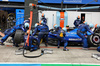 GP UNGHERIA, Carlos Sainz (ESP) Atlassian Williams Racing FW47 makes a pit stop.

03.08.2025. Formula 1 World Championship, Rd 14, Hungarian Grand Prix, Budapest, Hungary, Gara Day.

- www.xpbimages.com, EMail: requests@xpbimages.com © Copyright: Bearne / XPB Images