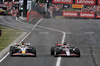 GP UNGHERIA, Isack Hadjar (FRA) Racing Bulls VCARB 02 e Esteban Ocon (FRA) Haas VF-25 battle for position.

03.08.2025. Formula 1 World Championship, Rd 14, Hungarian Grand Prix, Budapest, Hungary, Gara Day.

- www.xpbimages.com, EMail: requests@xpbimages.com © Copyright: Charniaux / XPB Images