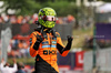 GP UNGHERIA, Gara winner Lando Norris (GBR) McLaren celebrates in parc ferme.

03.08.2025. Formula 1 World Championship, Rd 14, Hungarian Grand Prix, Budapest, Hungary, Gara Day.

- www.xpbimages.com, EMail: requests@xpbimages.com © Copyright: Moy / XPB Images