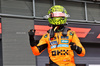 GP UNGHERIA, Gara winner Lando Norris (GBR) McLaren celebrates in parc ferme.

03.08.2025. Formula 1 World Championship, Rd 14, Hungarian Grand Prix, Budapest, Hungary, Gara Day.

- www.xpbimages.com, EMail: requests@xpbimages.com © Copyright: Batchelor / XPB Images