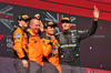 GP UNGHERIA, The podium (L to R): Oscar Piastri (AUS) McLaren, second; Mark Ingham (GBR) McLaren Head of Design; Lando Norris (GBR) McLaren, vincitore; George Russell (GBR) Mercedes AMG F1, third.

03.08.2025. Formula 1 World Championship, Rd 14, Hungarian Grand Prix, Budapest, Hungary, Gara Day.

- www.xpbimages.com, EMail: requests@xpbimages.com © Copyright: Moy / XPB Images