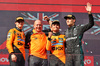 GP UNGHERIA, The podium (L to R): Oscar Piastri (AUS) McLaren, second; Mark Ingham (GBR) McLaren Head of Design; Lando Norris (GBR) McLaren, vincitore; George Russell (GBR) Mercedes AMG F1, third.

03.08.2025. Formula 1 World Championship, Rd 14, Hungarian Grand Prix, Budapest, Hungary, Gara Day.

- www.xpbimages.com, EMail: requests@xpbimages.com © Copyright: Bearne / XPB Images