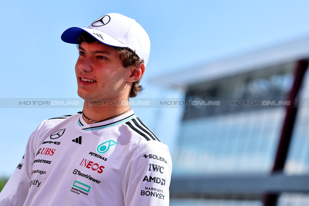 GP UNGHERIA, Andrea Kimi Antonelli (ITA) Mercedes AMG F1.

31.07.2025. Formula 1 World Championship, Rd 14, Hungarian Grand Prix, Budapest, Hungary, Preparation Day.

- www.xpbimages.com, EMail: requests@xpbimages.com © Copyright: Moy / XPB Images