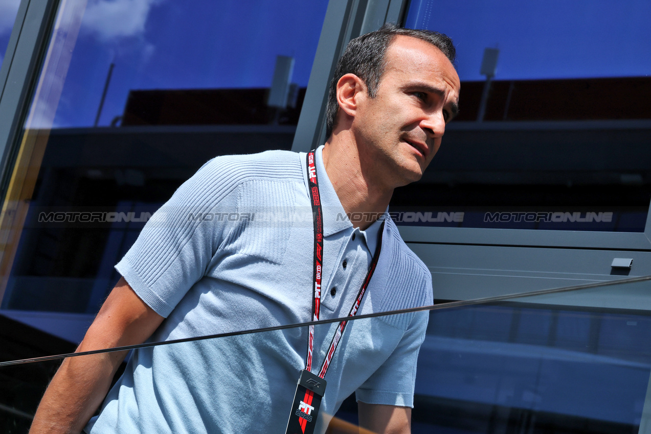 GP UNGHERIA, Ahmet Mercan, Red Bull Global Head of Motorsports.

31.07.2025. Formula 1 World Championship, Rd 14, Hungarian Grand Prix, Budapest, Hungary, Preparation Day.

- www.xpbimages.com, EMail: requests@xpbimages.com © Copyright: Moy / XPB Images