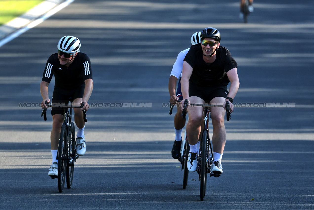 GP UNGHERIA, (L to R): Valtteri Bottas (FIN) Mercedes AMG F1 Reserve Driver rides the circuit with James Vowles (GBR) Atlassian Williams Racing Team Principal.

31.07.2025. Formula 1 World Championship, Rd 14, Hungarian Grand Prix, Budapest, Hungary, Preparation Day.

- www.xpbimages.com, EMail: requests@xpbimages.com © Copyright: Moy / XPB Images