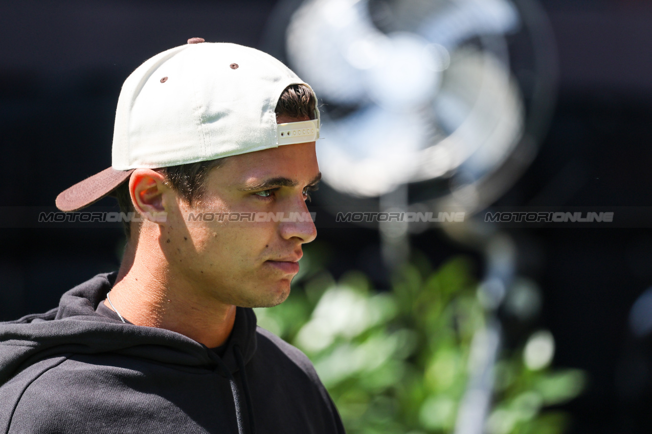 GP UNGHERIA, Lando Norris (GBR), McLaren F1 Team 
31.07.2025. Formula 1 World Championship, Rd 14, Hungarian Grand Prix, Budapest, Hungary, Preparation Day.
- www.xpbimages.com, EMail: requests@xpbimages.com © Copyright: Charniaux / XPB Images