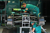GP UNGHERIA, Aston Martin F1 Team AMR25 being built in the pit garage.

31.07.2025. Formula 1 World Championship, Rd 14, Hungarian Grand Prix, Budapest, Hungary, Preparation Day.

- www.xpbimages.com, EMail: requests@xpbimages.com © Copyright: Moy / XPB Images