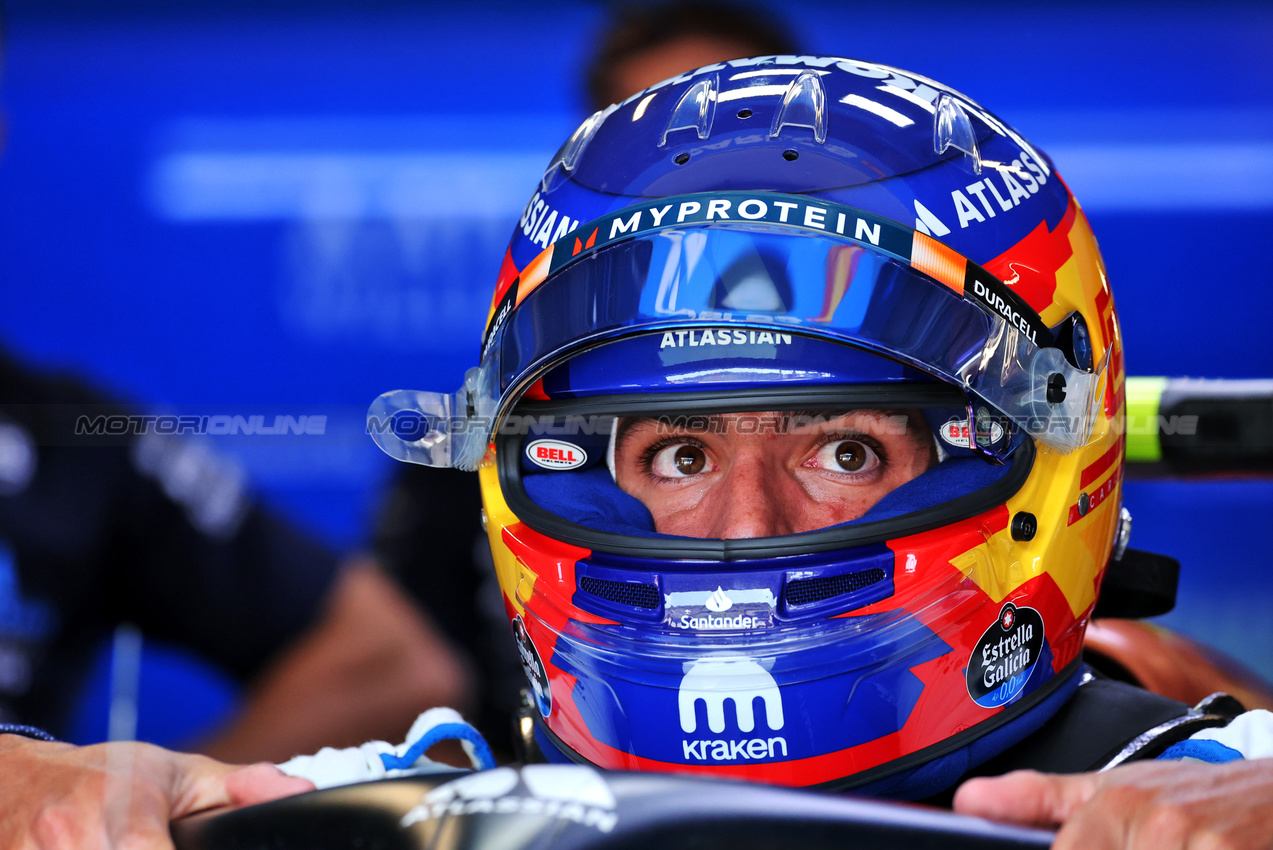 GP UNGHERIA, Carlos Sainz (ESP) Atlassian Williams Racing FW47.

02.08.2025. Formula 1 World Championship, Rd 14, Hungarian Grand Prix, Budapest, Hungary, Qualifiche Day.

- www.xpbimages.com, EMail: requests@xpbimages.com © Copyright: Moy / XPB Images