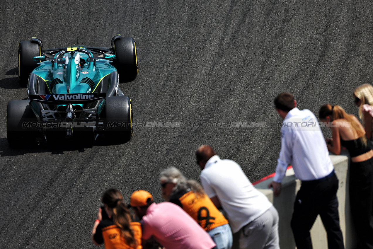 GP UNGHERIA, Fernando Alonso (ESP) Aston Martin F1 Team AMR25.

02.08.2025. Formula 1 World Championship, Rd 14, Hungarian Grand Prix, Budapest, Hungary, Qualifiche Day.

- www.xpbimages.com, EMail: requests@xpbimages.com © Copyright: Bearne / XPB Images