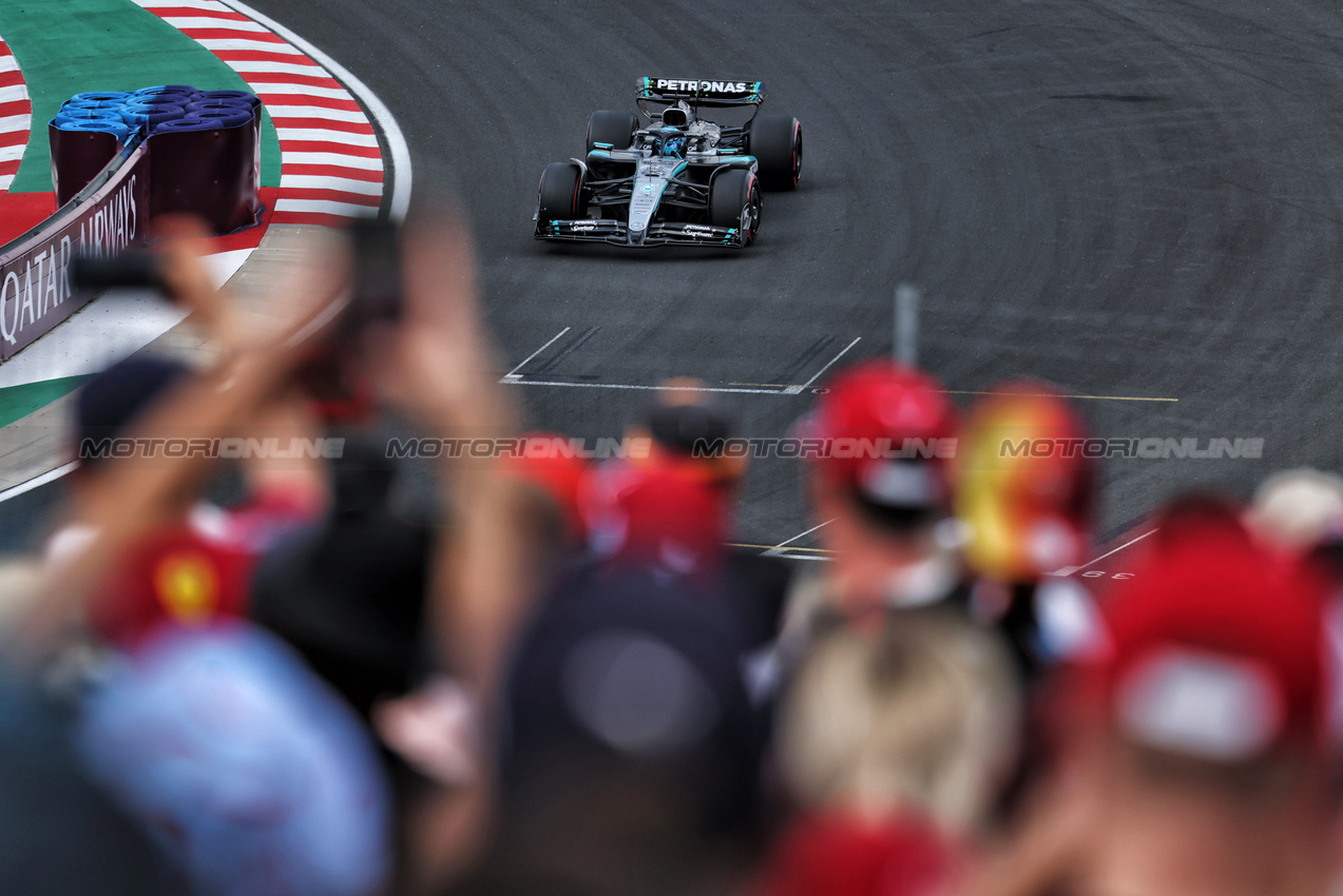 GP UNGHERIA, George Russell (GBR) Mercedes AMG F1 W16.

02.08.2025. Formula 1 World Championship, Rd 14, Hungarian Grand Prix, Budapest, Hungary, Qualifiche Day.

- www.xpbimages.com, EMail: requests@xpbimages.com © Copyright: Moy / XPB Images