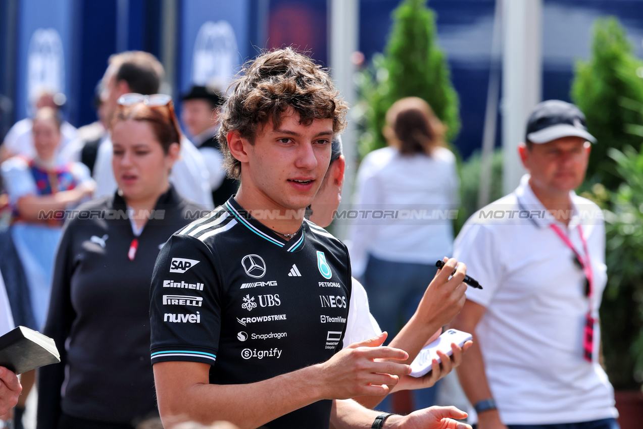 GP UNGHERIA, Andrea Kimi Antonelli (ITA) Mercedes AMG F1.

02.08.2025. Formula 1 World Championship, Rd 14, Hungarian Grand Prix, Budapest, Hungary, Qualifiche Day.

- www.xpbimages.com, EMail: requests@xpbimages.com © Copyright: Moy / XPB Images