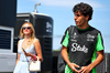 GP UNGHERIA, Gabriel Bortoleto (BRA) Sauber (Right) with Domenica Carla.

02.08.2025. Formula 1 World Championship, Rd 14, Hungarian Grand Prix, Budapest, Hungary, Qualifiche Day.

- www.xpbimages.com, EMail: requests@xpbimages.com © Copyright: Batchelor / XPB Images