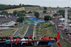 GP UNGHERIA, Oscar Piastri (AUS) McLaren MCL39 e Fernando Alonso (ESP) Aston Martin F1 Team AMR25.

02.08.2025. Formula 1 World Championship, Rd 14, Hungarian Grand Prix, Budapest, Hungary, Qualifiche Day.

- www.xpbimages.com, EMail: requests@xpbimages.com © Copyright: Moy / XPB Images