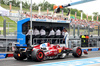GP UNGHERIA, Carlos Sainz (ESP) Atlassian Williams Racing, passed by Charles Leclerc (MON) Ferrari SF-25.

02.08.2025. Formula 1 World Championship, Rd 14, Hungarian Grand Prix, Budapest, Hungary, Qualifiche Day.

- www.xpbimages.com, EMail: requests@xpbimages.com © Copyright: Bearne / XPB Images