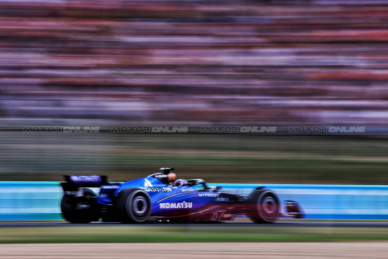 GP UNGHERIA, Alexander Albon (THA) Atlassian Williams Racing FW47.

01.08.2025. Formula 1 World Championship, Rd 14, Hungarian Grand Prix, Budapest, Hungary, Practice Day.

- www.xpbimages.com, EMail: requests@xpbimages.com © Copyright: Charniaux / XPB Images