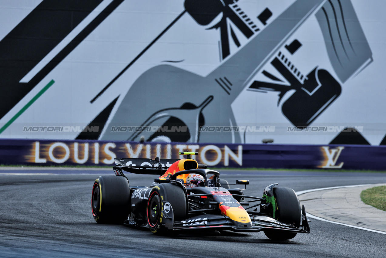 GP UNGHERIA, Yuki Tsunoda (JPN) Red Bull Racing RB21.

01.08.2025. Formula 1 World Championship, Rd 14, Hungarian Grand Prix, Budapest, Hungary, Practice Day.

- www.xpbimages.com, EMail: requests@xpbimages.com © Copyright: Moy / XPB Images