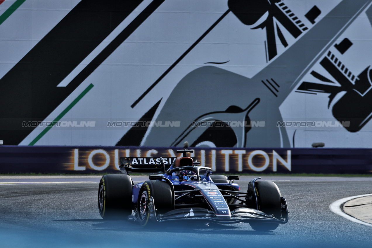 GP UNGHERIA, Alexander Albon (THA) Atlassian Williams Racing FW47.

01.08.2025. Formula 1 World Championship, Rd 14, Hungarian Grand Prix, Budapest, Hungary, Practice Day.

- www.xpbimages.com, EMail: requests@xpbimages.com © Copyright: Moy / XPB Images