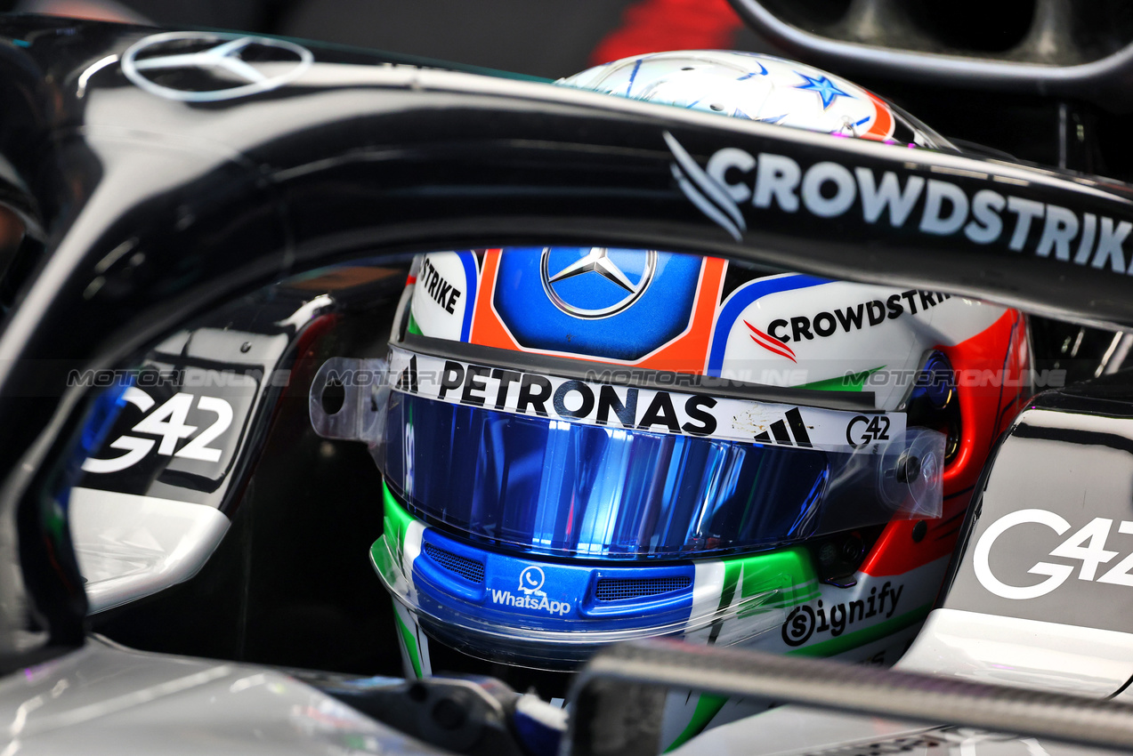 GP UNGHERIA, Andrea Kimi Antonelli (ITA) Mercedes AMG F1 W16.

01.08.2025. Formula 1 World Championship, Rd 14, Hungarian Grand Prix, Budapest, Hungary, Practice Day.

- www.xpbimages.com, EMail: requests@xpbimages.com © Copyright: Batchelor / XPB Images