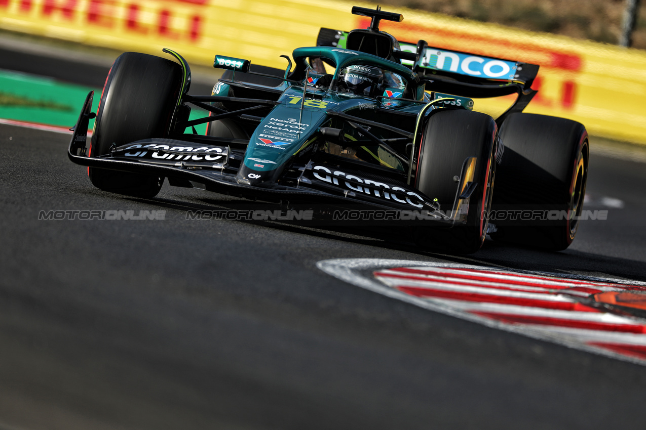 GP UNGHERIA, Lance Stroll (CDN) Aston Martin F1 Team AMR25.

01.08.2025. Formula 1 World Championship, Rd 14, Hungarian Grand Prix, Budapest, Hungary, Practice Day.

- www.xpbimages.com, EMail: requests@xpbimages.com © Copyright: Charniaux / XPB Images