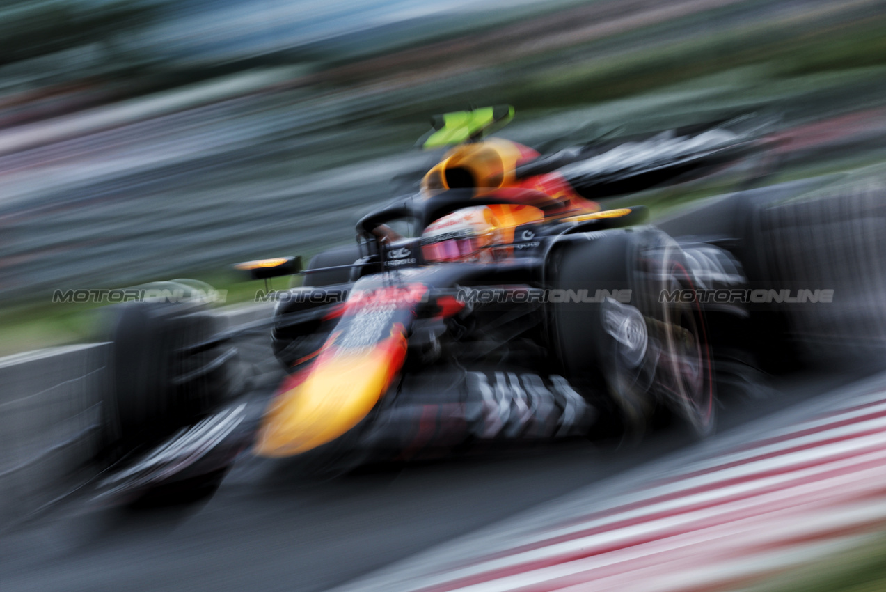 GP UNGHERIA, Yuki Tsunoda (JPN) Red Bull Racing RB21.

01.08.2025. Formula 1 World Championship, Rd 14, Hungarian Grand Prix, Budapest, Hungary, Practice Day.

- www.xpbimages.com, EMail: requests@xpbimages.com © Copyright: Moy / XPB Images