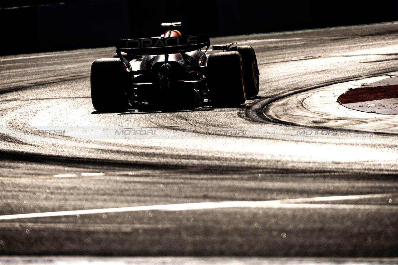 GP UNGHERIA, Yuki Tsunoda (JPN) Red Bull Racing RB21.

01.08.2025. Formula 1 World Championship, Rd 14, Hungarian Grand Prix, Budapest, Hungary, Practice Day.

- www.xpbimages.com, EMail: requests@xpbimages.com © Copyright: Bearne / XPB Images